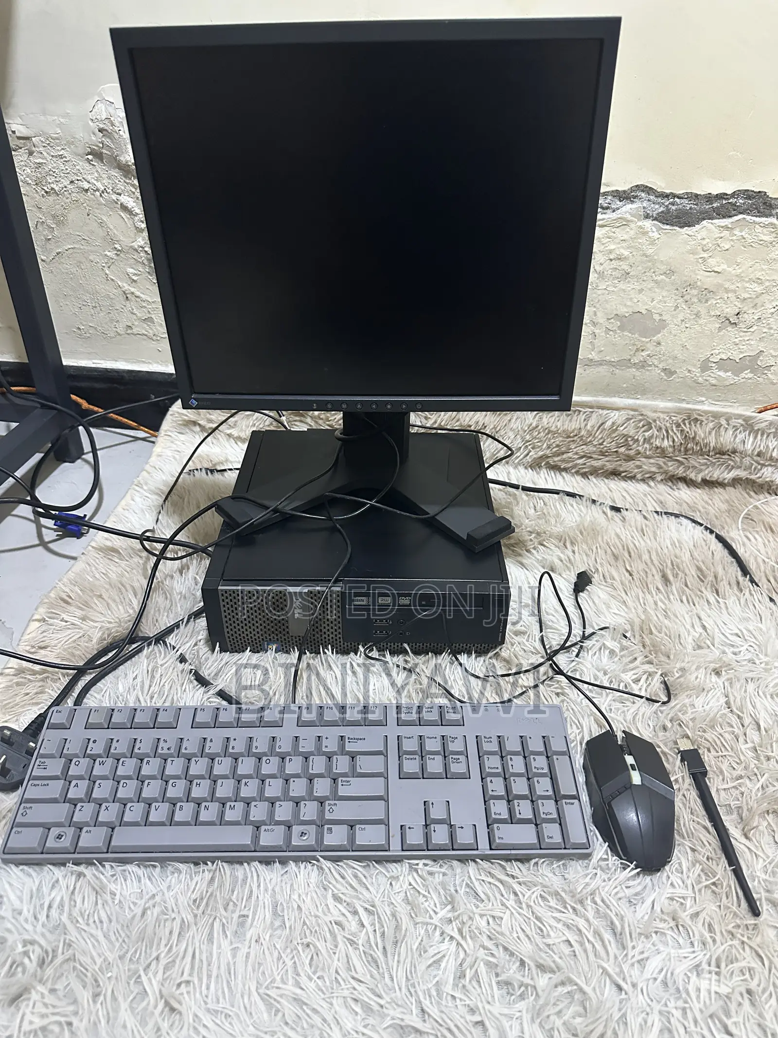 Desktop Computer Dell OptiPlex 3020 12GB Intel Core i5 SSD 512GB