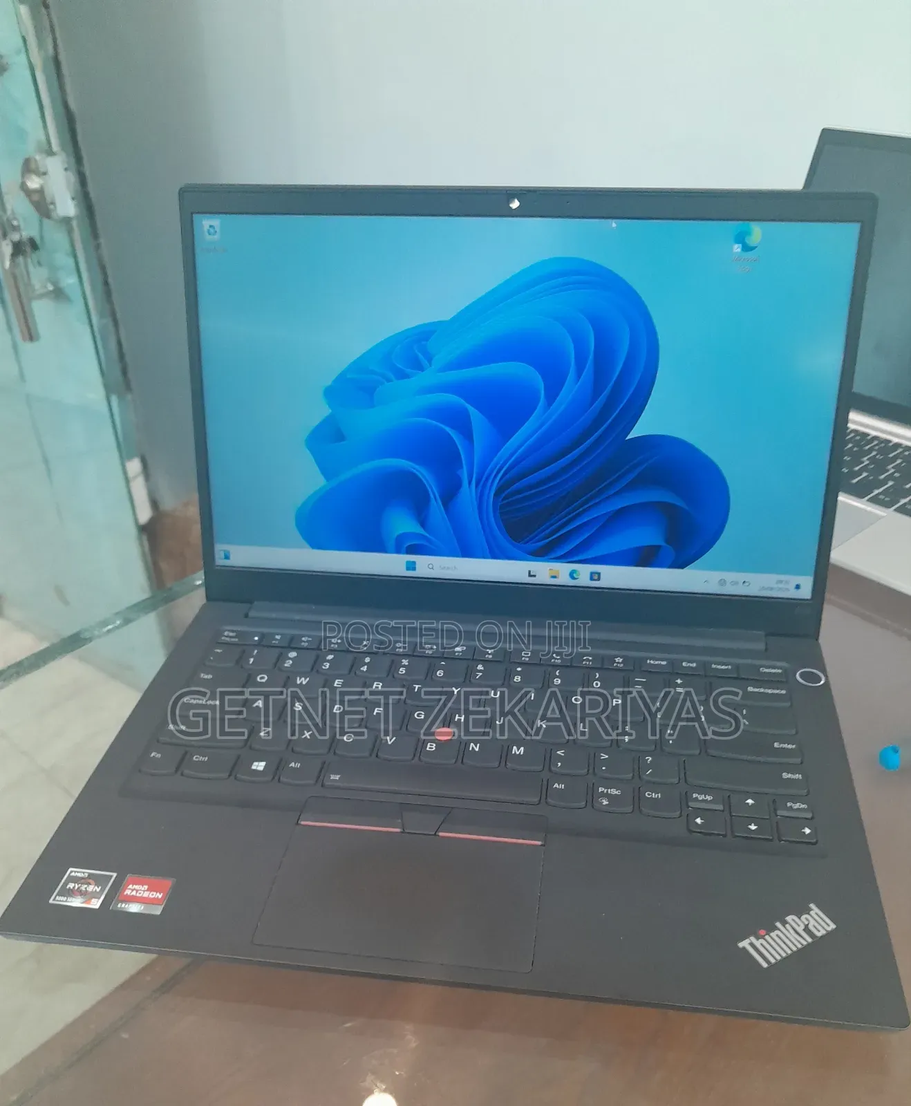 New Laptop Lenovo ThinkPad E14 Gen 6 8GB AMD Ryzen 5 SSD 512GB