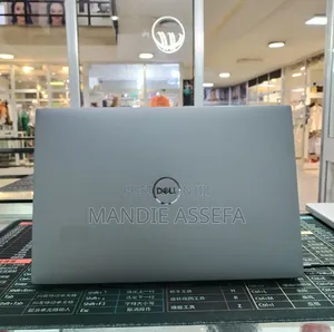 New Laptop Dell Precision 5560 16GB Intel Core i7 SSD 512GB