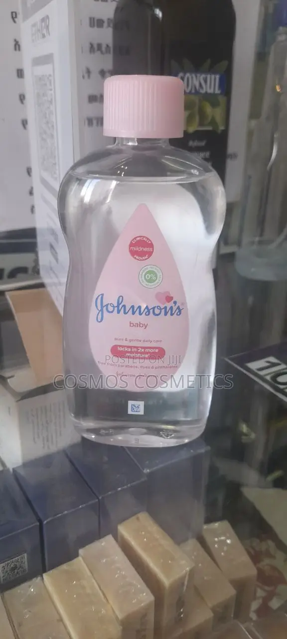 Johnson's Classic Baby Oil 300ml