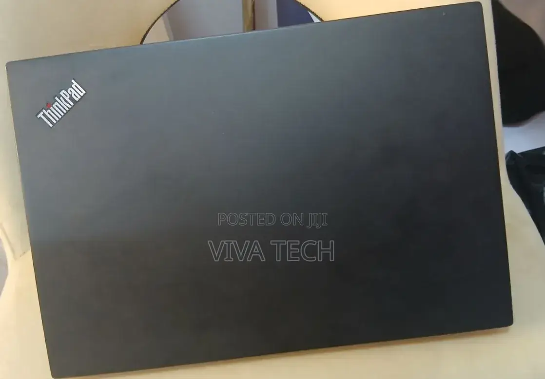 New Laptop Lenovo ThinkPad t495s 8GB AMD Ryzen 5 SSD 512GB