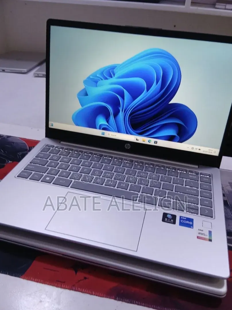New Laptop HP Stream Notebook 16GB Intel Core i5 SSD 1T