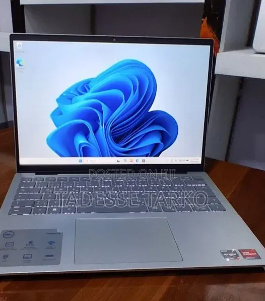 New Laptop Dell Inspiron 14 16GB AMD Ryzen 7 SSD 1T