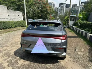 New BYD E2 43 kWh 94 hp FWD 2025 Gray