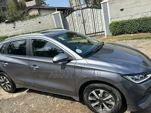 New BYD E2 43 kWh 94 hp FWD 2025 Gray