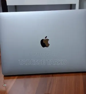 New Laptop Apple MacBook Air 2020 8GB Intel Core i5 SSD 512GB