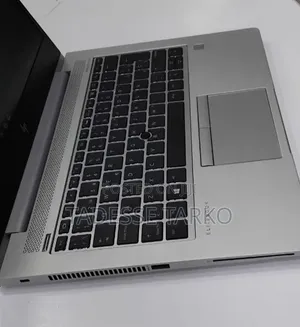 New Laptop HP EliteBook 830 G5 8GB Intel Core i5 SSD 512GB
