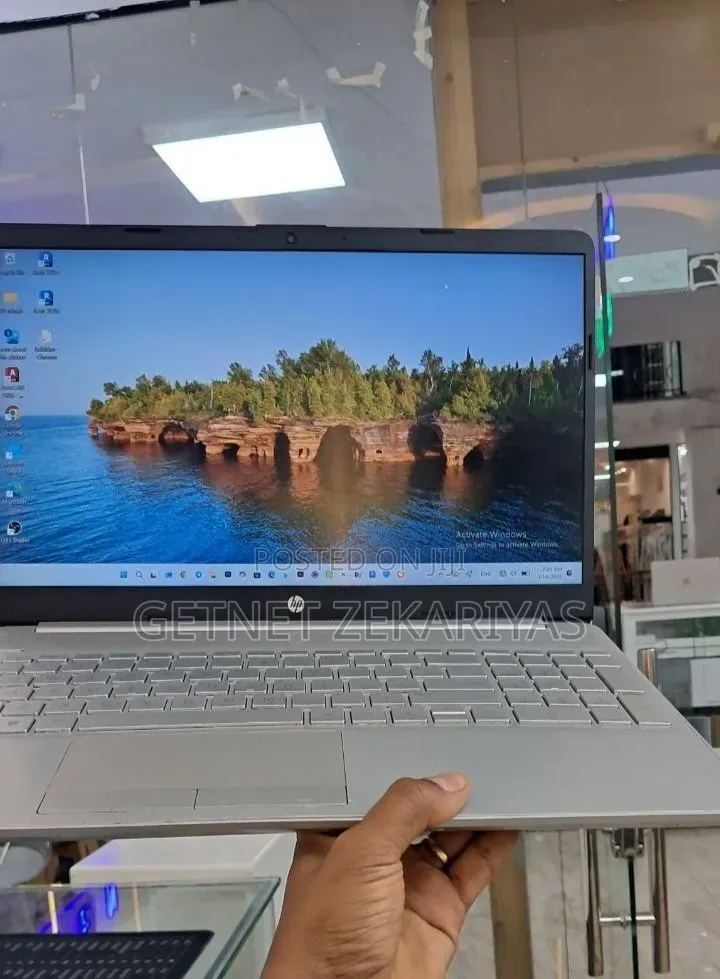 New Laptop HP Stream Notebook 16GB Intel Core i5 SSD 512GB