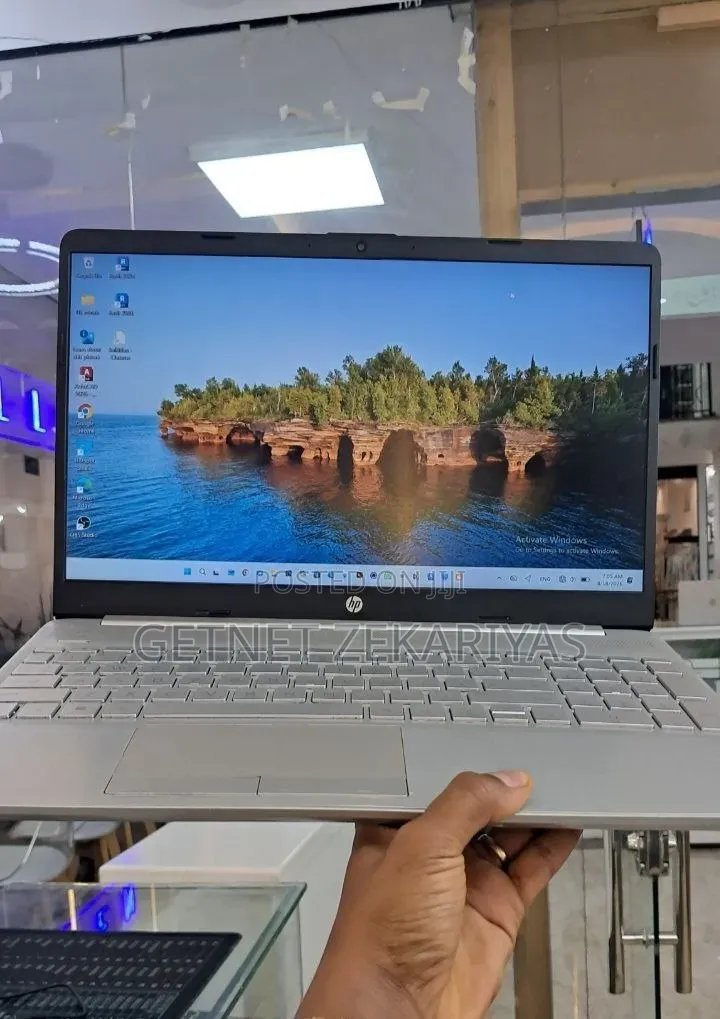 New Laptop HP Stream Notebook 16GB Intel Core i5 SSD 512GB