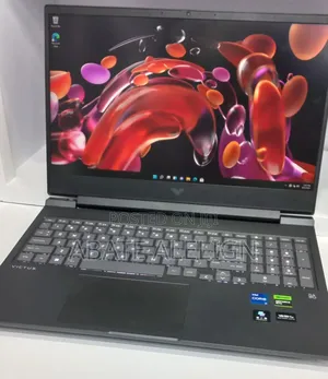 New Laptop HP Victus 16 16GB Intel Core i7 SSD 1T