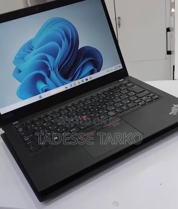 New Laptop Lenovo ThinkPad T14s Gen 2 16GB AMD Ryzen 5 SSD 512GB
