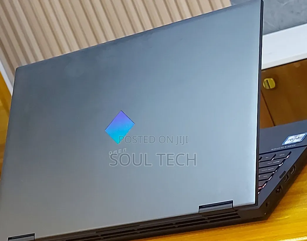 New Laptop HP OmniBook 7 16" 16GB Intel Core i7 SSD 512GB