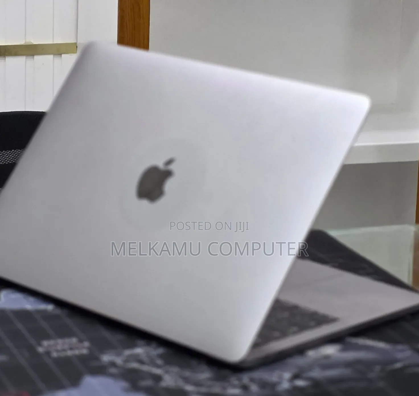 New Laptop Apple MacBook Pro 2017 16GB Intel Core i5 SSD 512GB
