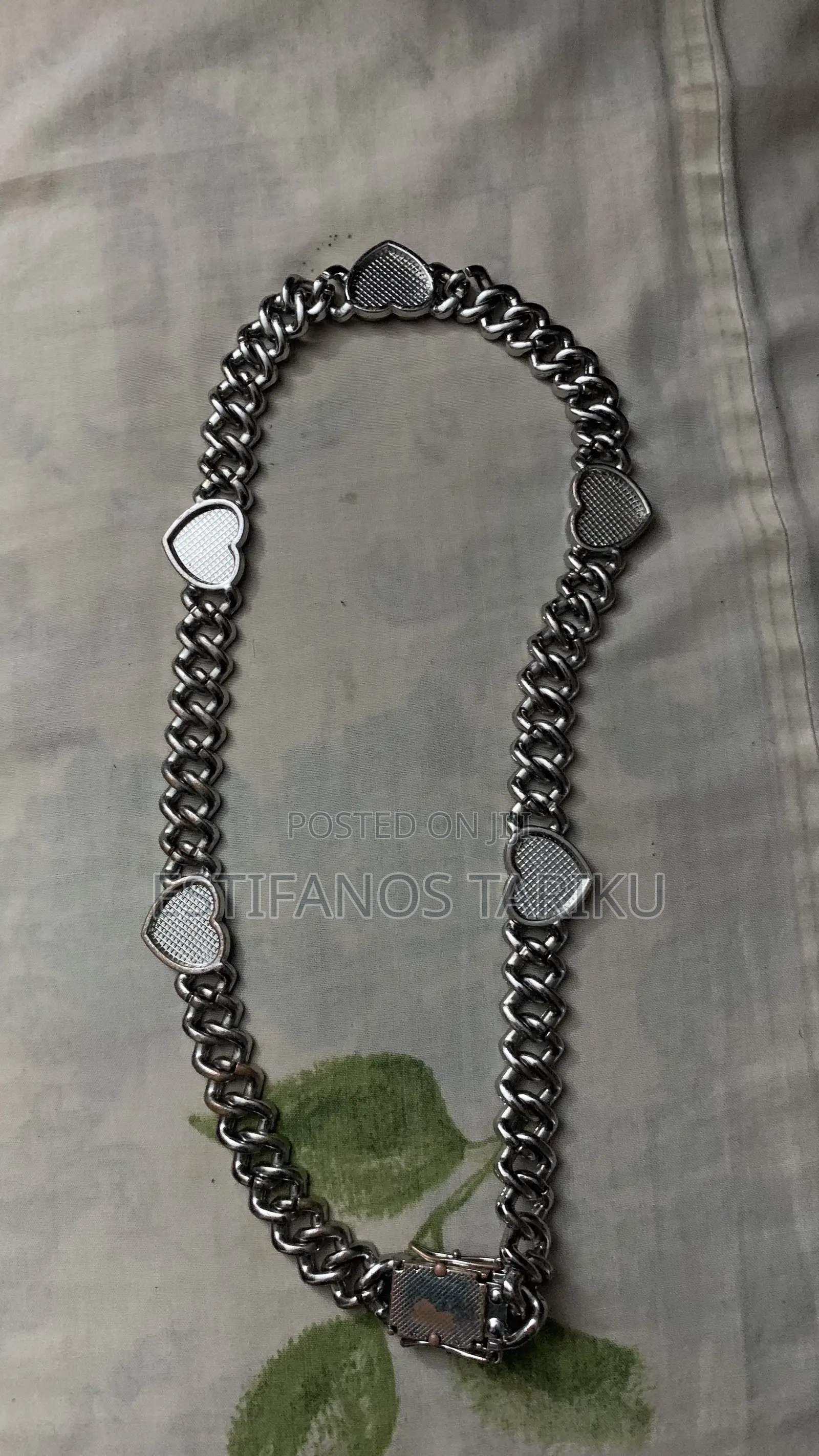 Chain Almost New