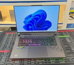 New Laptop Asus ROG Strix G15 16GB Intel Core i9 SSD 1T