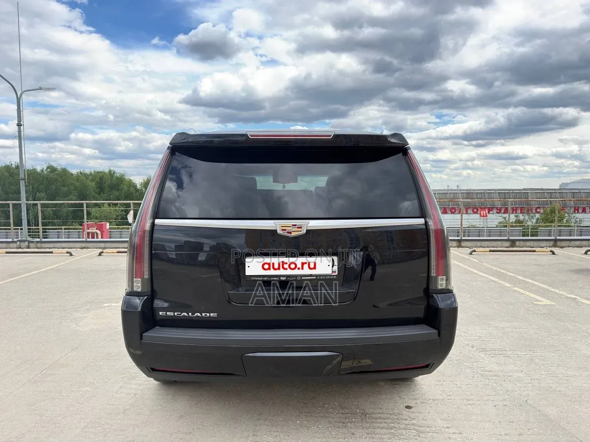 Cadillac Escalade 2018