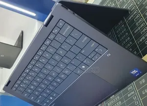New Laptop HP OmniBook X Flip 14" 16GB Intel Core Ultra 7 SSD 1T