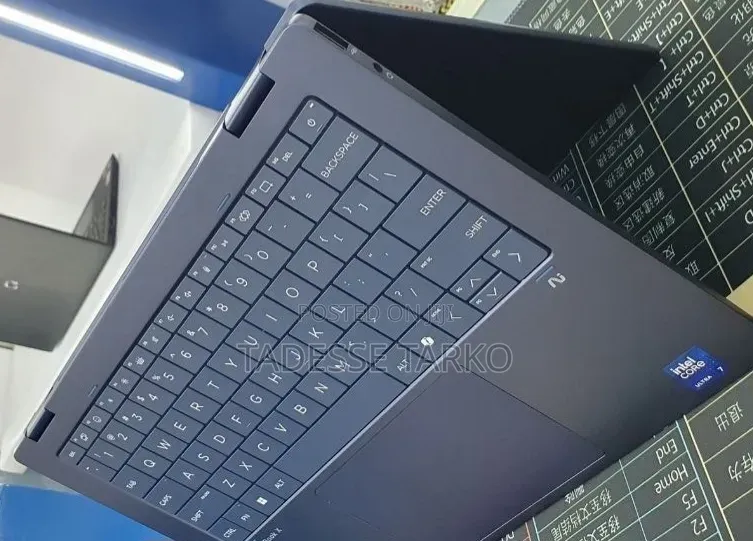 New Laptop HP OmniBook X Flip 14" 16GB Intel Core Ultra 7 SSD 1T