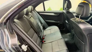 Mercedes-Benz C180 2008 Black