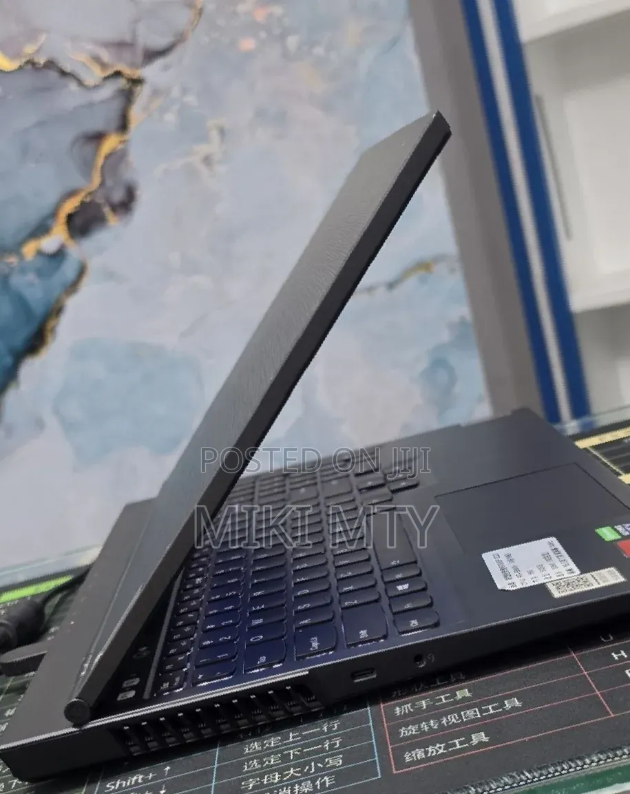 New Laptop Lenovo Legion 5 16GB AMD Ryzen 7 SSD 512GB