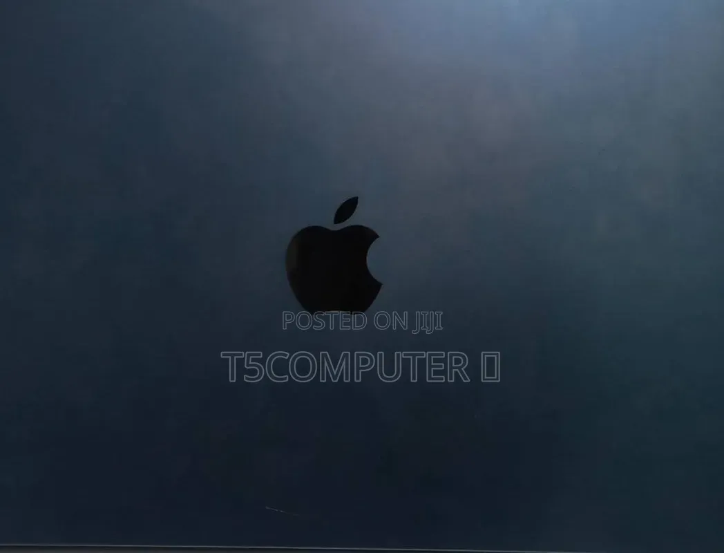 New Laptop Apple MacBook Air 2022 M2 16GB Apple M2 SSD 256GB