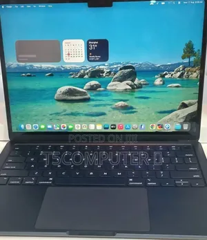 New Laptop Apple MacBook Air 2022 M2 16GB Apple M2 SSD 256GB