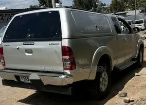 Toyota Hilux 2013