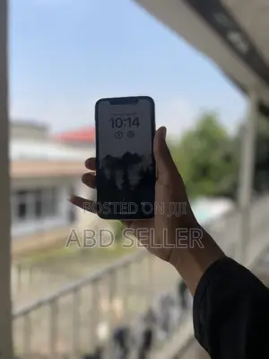 Apple iPhone XR 128 GB White