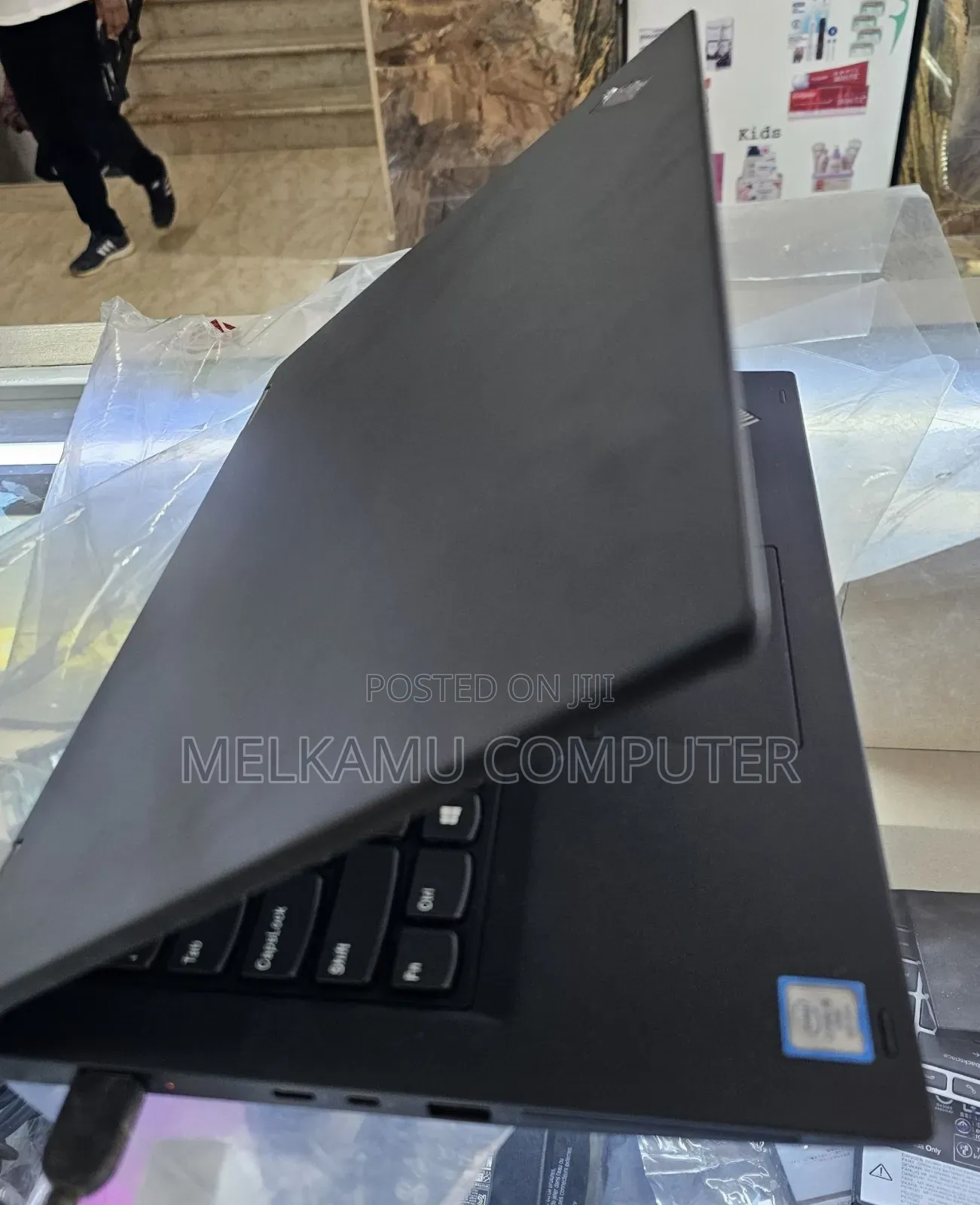 New Laptop Lenovo ThinkPad X380 Yoga 16GB Intel Core i5 SSD 512GB