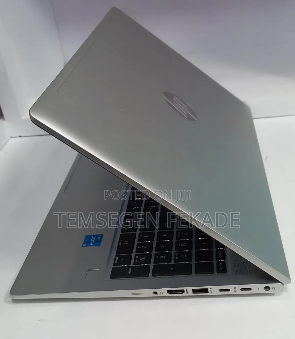New Laptop HP 16GB Intel Core i5 SSD 512GB