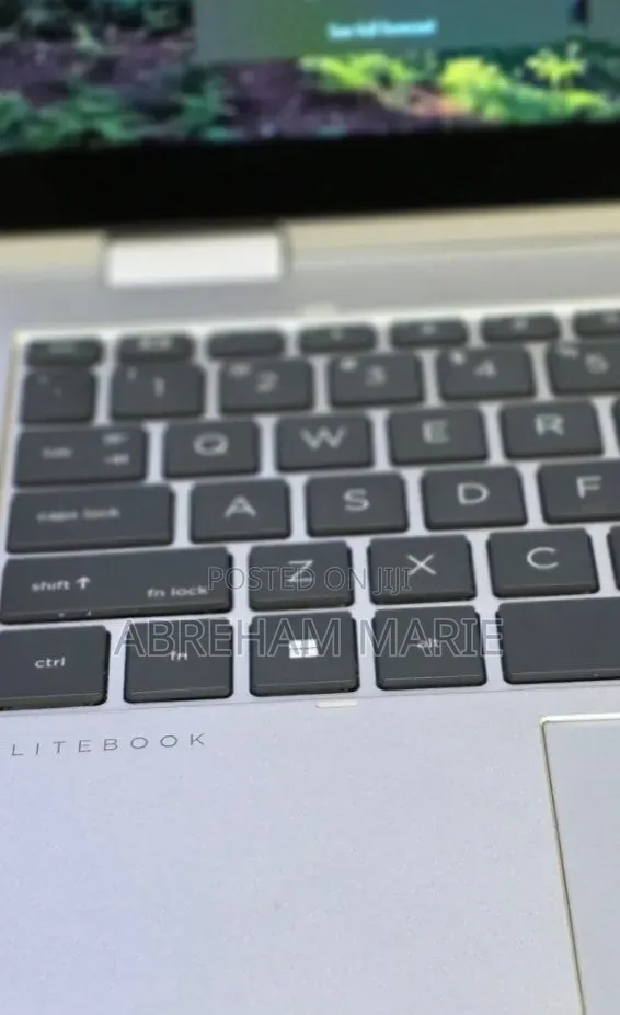 New Laptop HP Elitebook 830 G11 16GB Intel Core Ultra 7 SSD 512GB