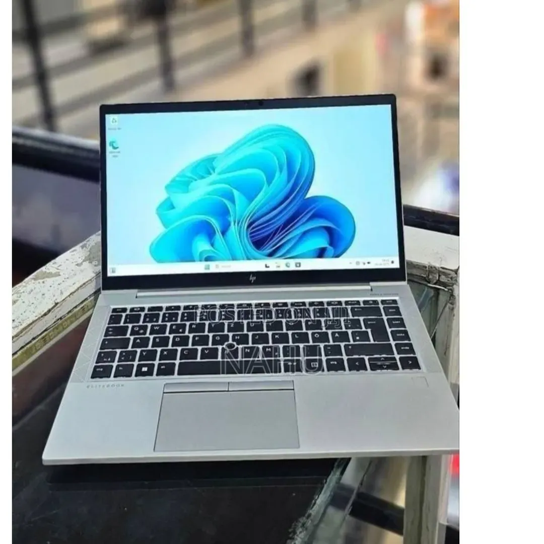 New Laptop HP EliteBook 840 16GB Intel Core i5 SSD 512GB