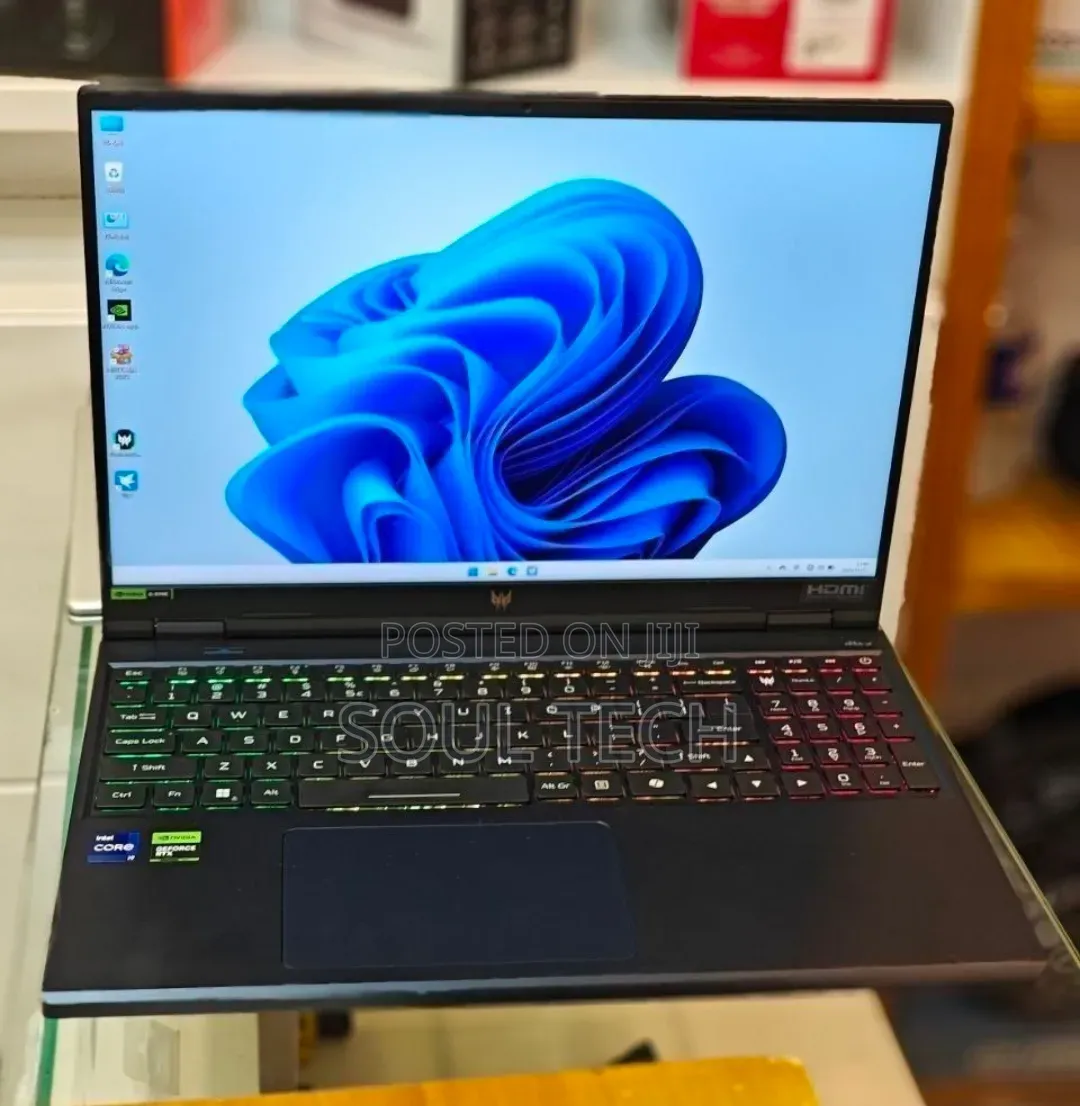 New Laptop Acer Predator Helios 300 16GB Intel Core i9 SSD 1T