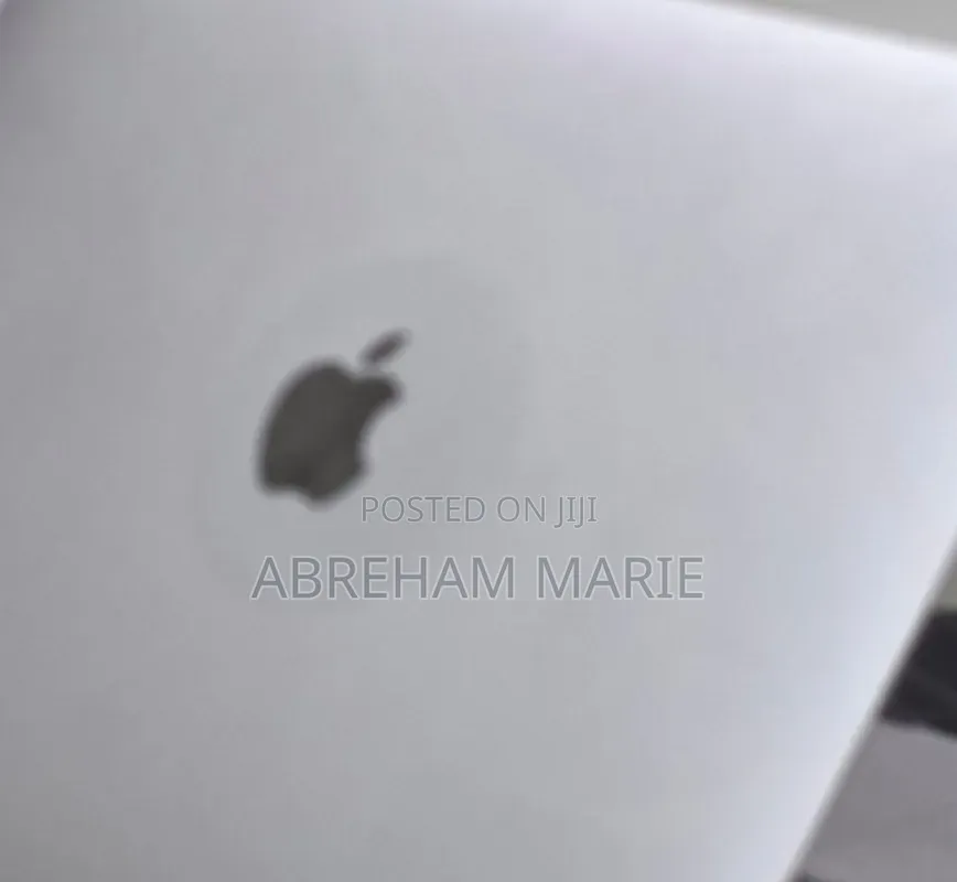 New Laptop Apple MacBook Pro 2017 16GB Intel Core i5 SSD 512GB