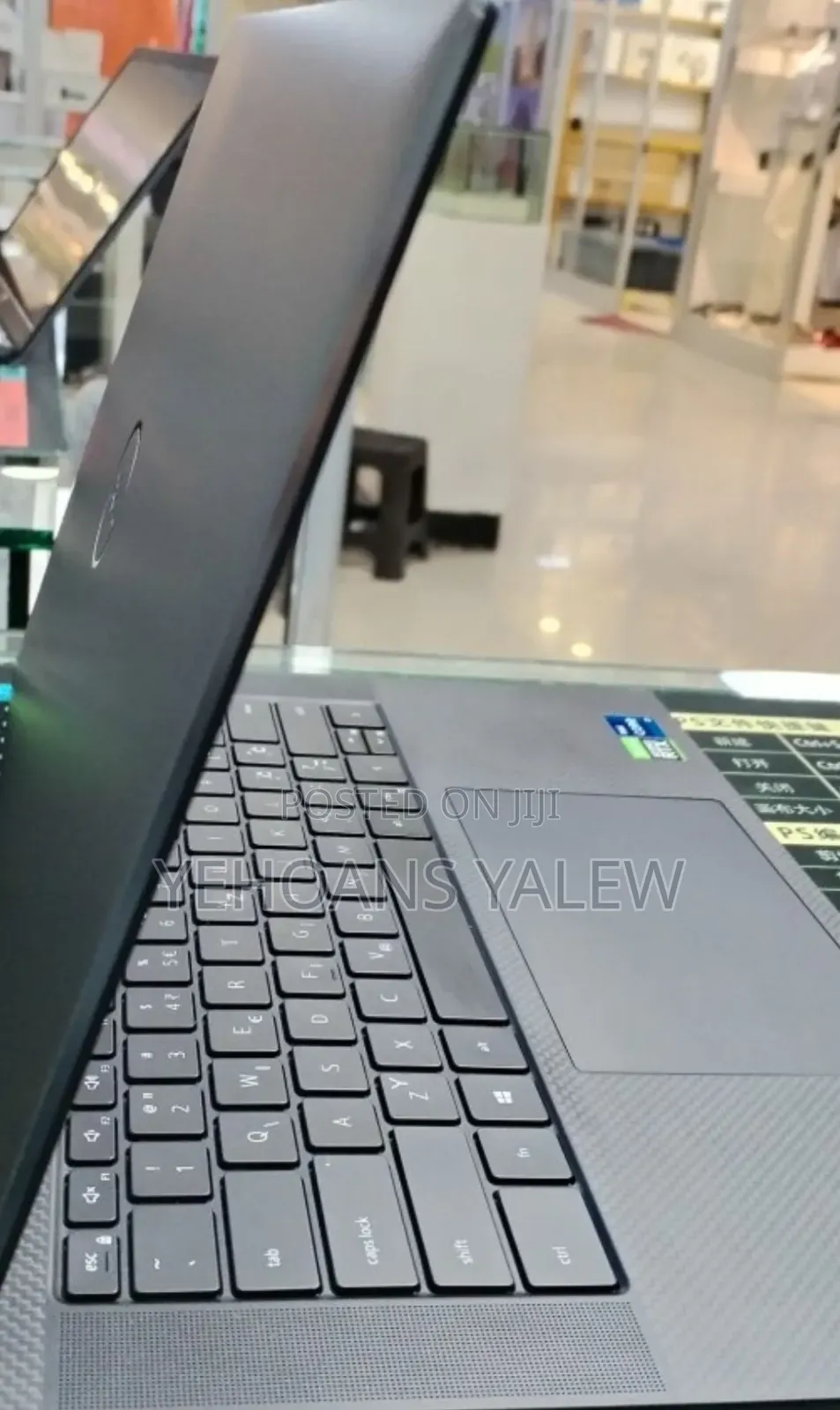 New Laptop Dell Precision 5560 16GB Intel Core i7 SSD 512GB