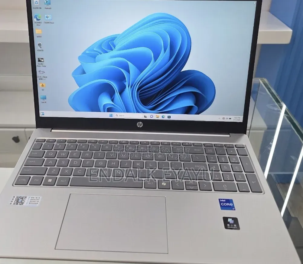 New Laptop HP 16GB Intel Core i7 SSD 1T