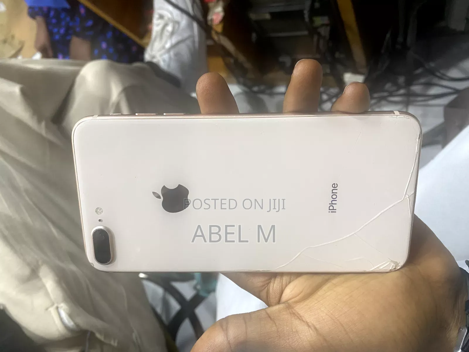 Apple iPhone 8 Plus 64 GB White