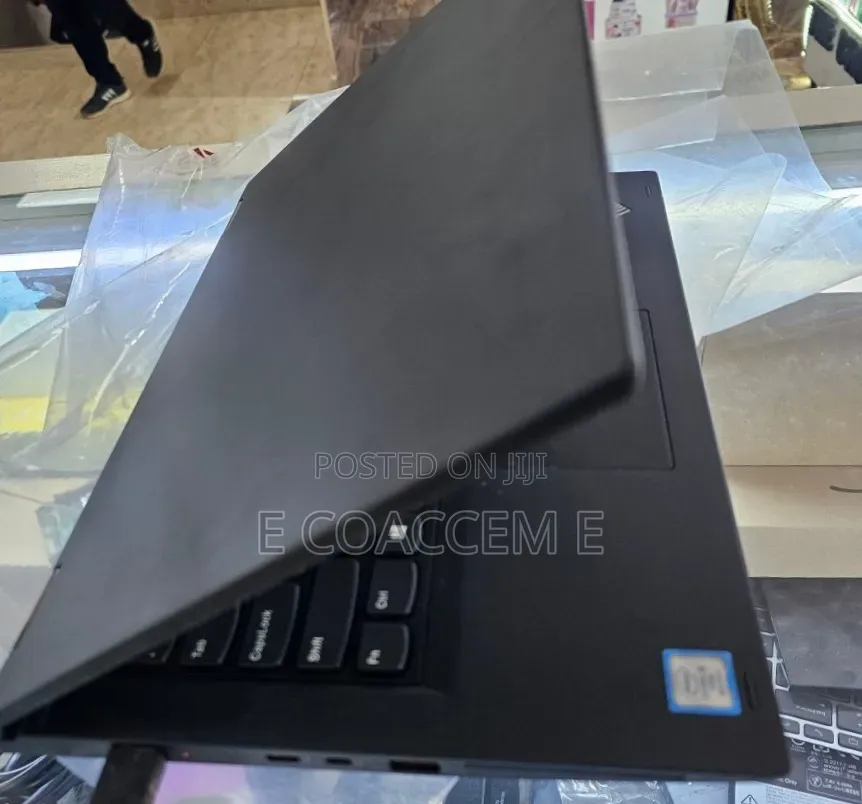 New Laptop Lenovo 16GB Intel Core i5 SSD 512GB