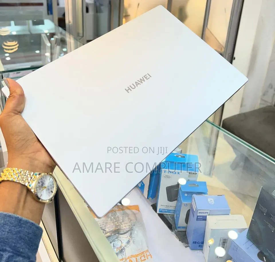 New Laptop Huawei 16GB Intel Core i7 SSD 512GB