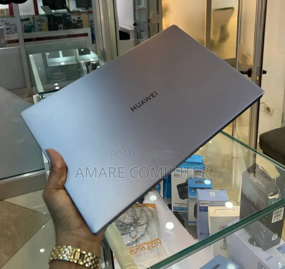 New Laptop Huawei 16GB Intel Core i5 SSD 512GB