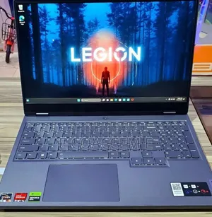 New Laptop Lenovo 16GB AMD Ryzen 7 SSD 512GB
