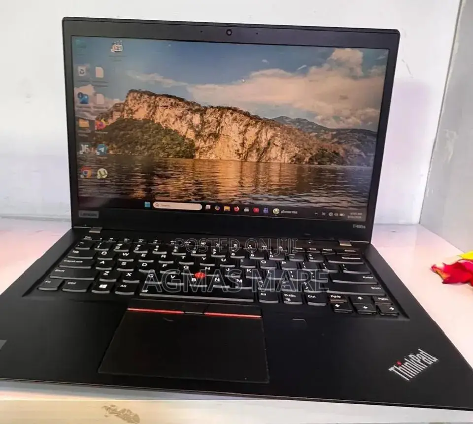 New Laptop Lenovo ThinkPad t495s 16GB AMD Ryzen 7 SSD 512GB