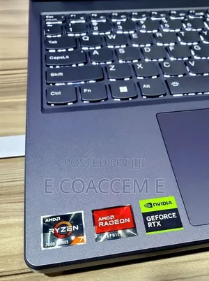 New Laptop Lenovo 16GB AMD Ryzen 7 SSD 512GB