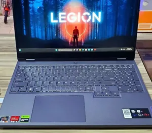 New Laptop Lenovo 16GB AMD Ryzen 7 SSD 512GB