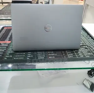New Laptop Dell 16GB Intel Core i7 SSD 512GB