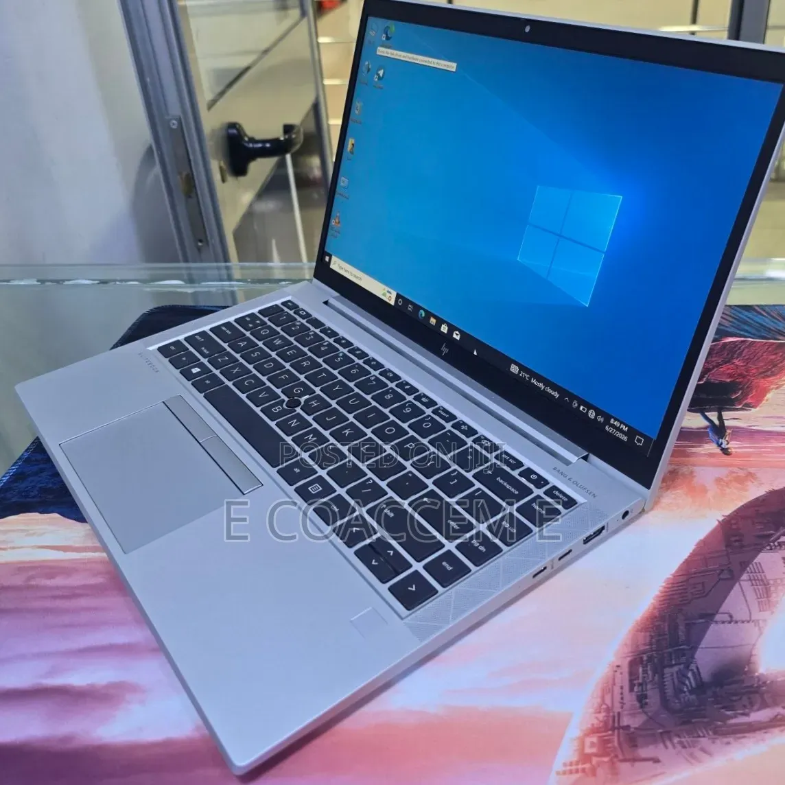 New Laptop HP 16GB AMD Ryzen 5 SSD 512GB