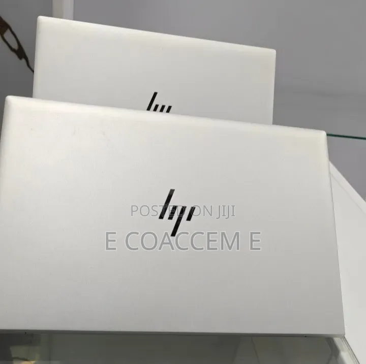 New Laptop HP 16GB AMD Ryzen 5 SSD 512GB