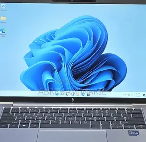 New Laptop HP EliteBook 840 10 16GB Intel Core i7 SSD 512GB