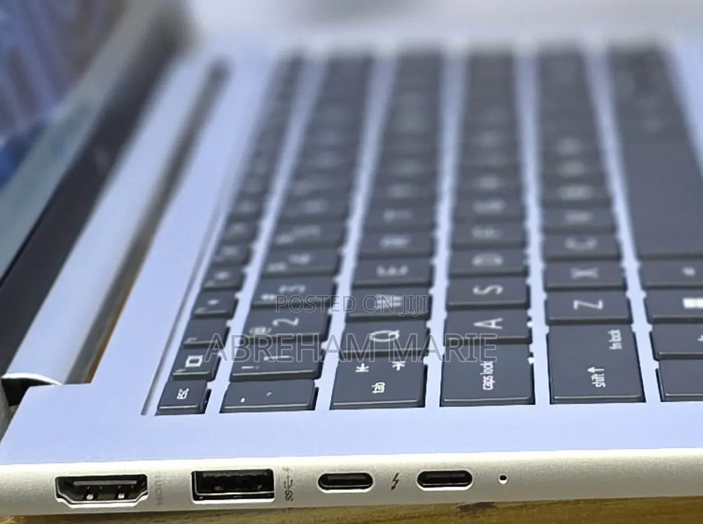 New Laptop HP EliteBook 840 10 16GB Intel Core i7 SSD 512GB