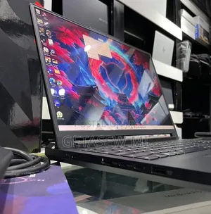 New Laptop Lenovo Legion 7 32GB Intel Core Ultra 9 SSD 1T